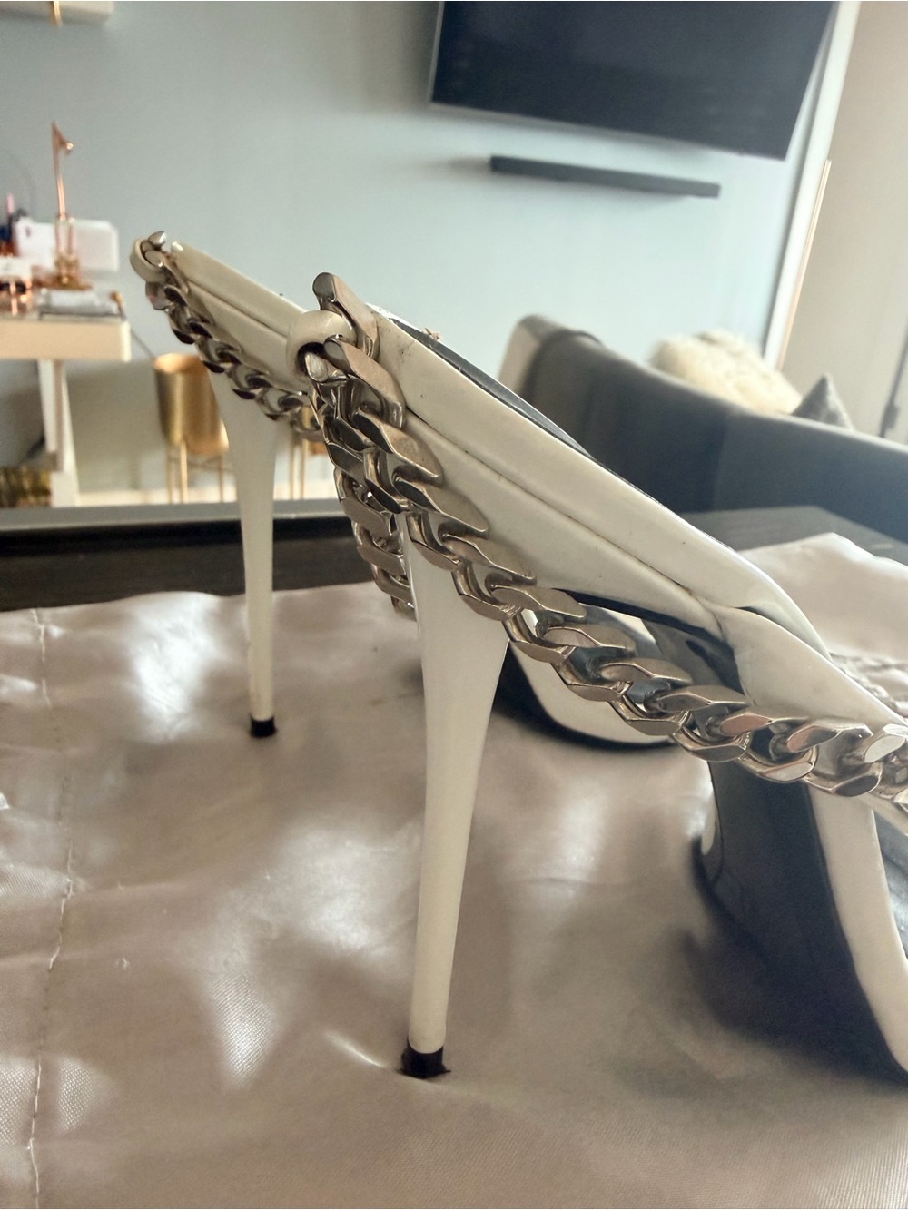 Giuseppe Zanotti White and Black Chain-Strap Stiletto Sandals - Picture 4 of 8